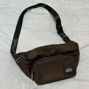 ALO Explorer Fanny pack